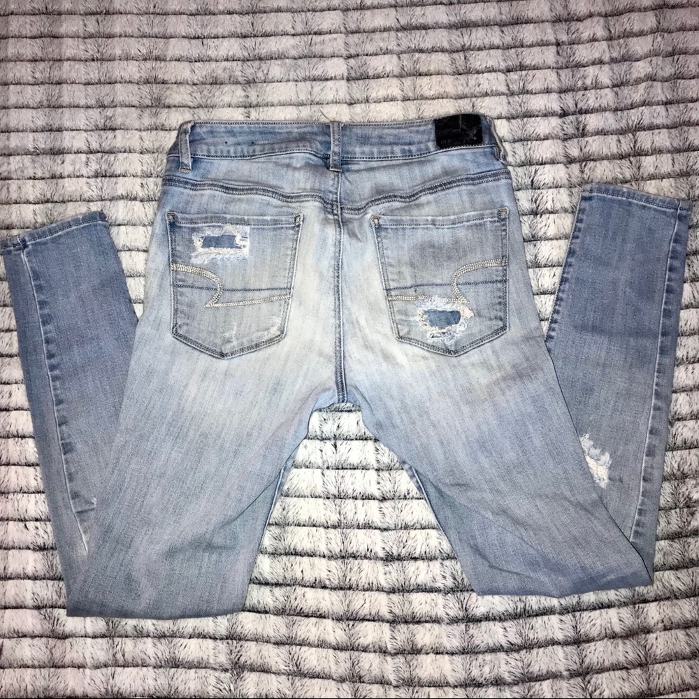American Eagle Size 8 High Rise Jegging Destroyed
